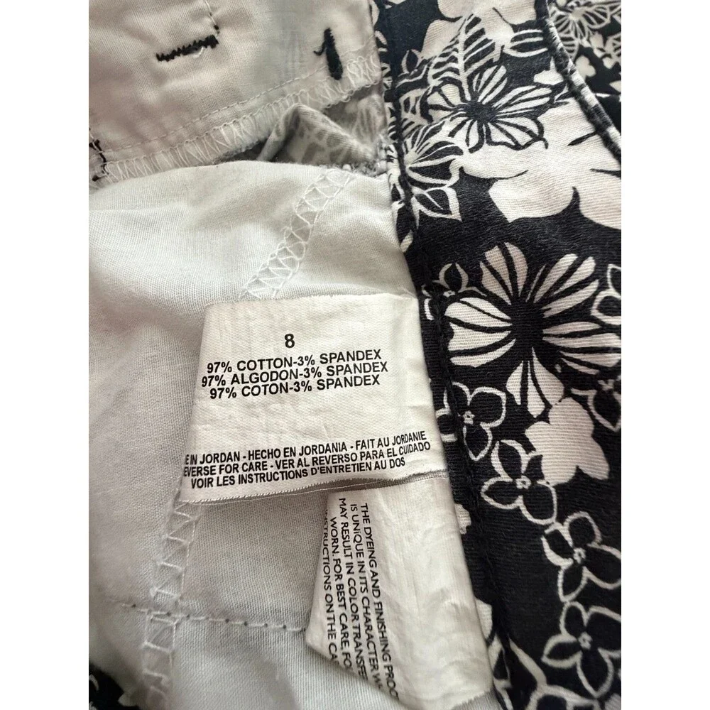 Bandolino Denim Black/White Floral Bermuda Shorts Sz 8